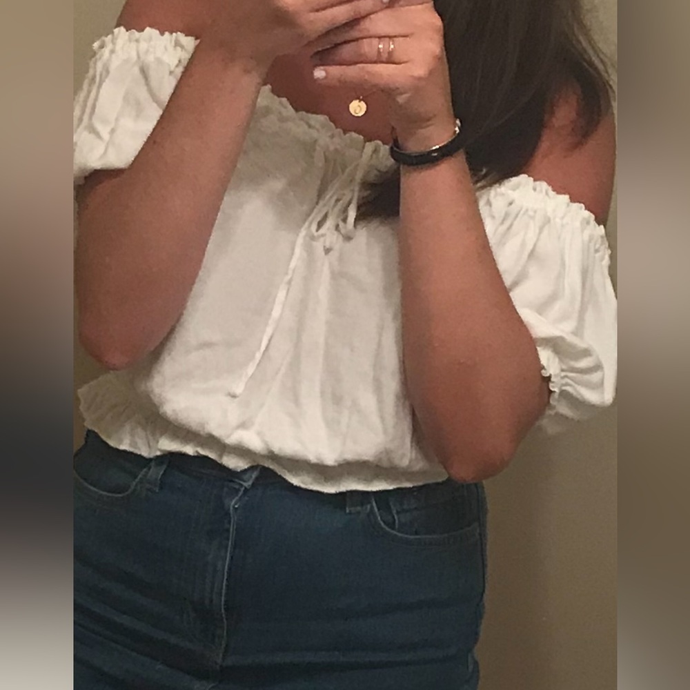 White off the shoulder top. Size S.
